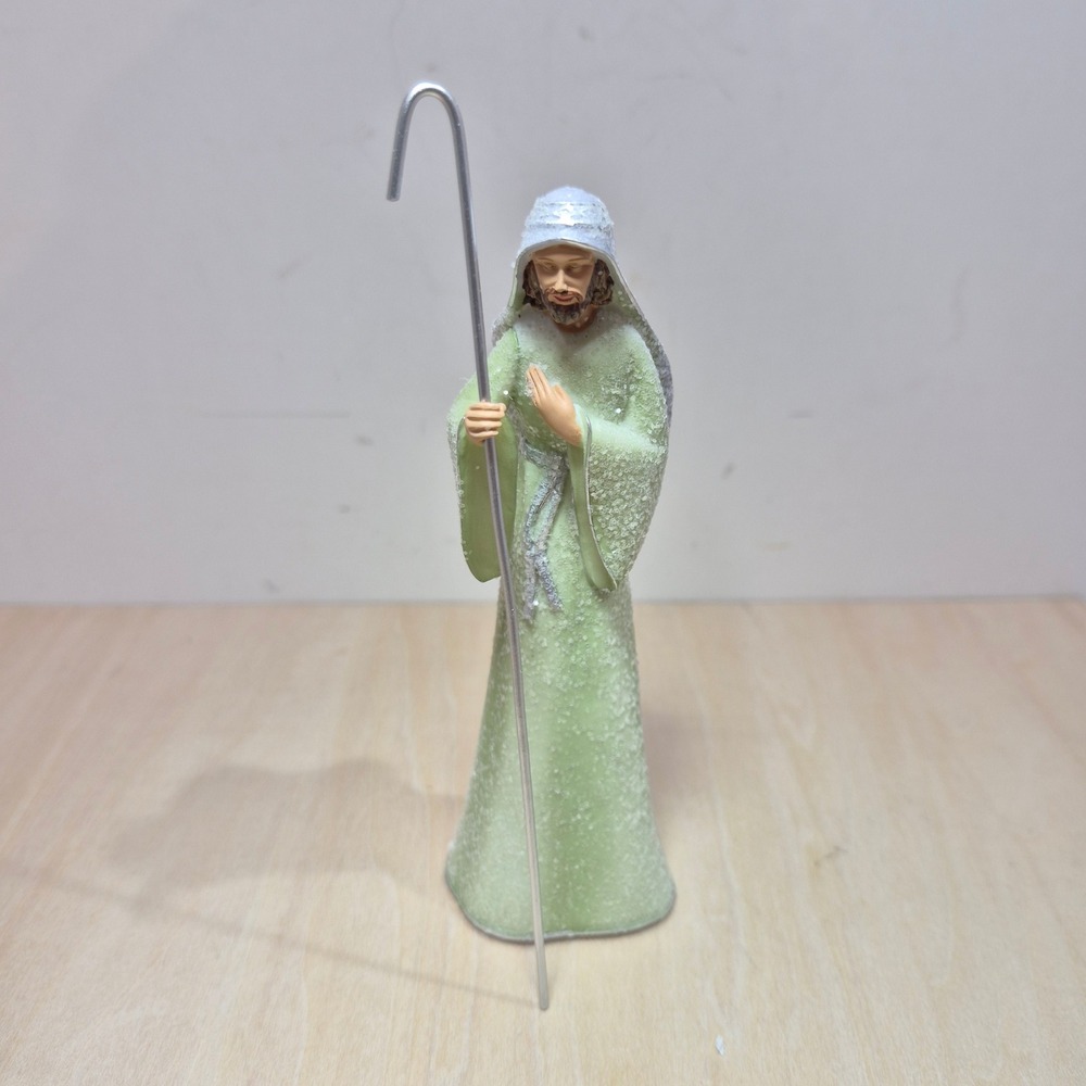 Thomas Kinkade Hawthorne‎ Village Shepherd with Staff Nativity Figurine A6593